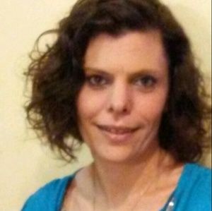 Meet your Posher, Lora